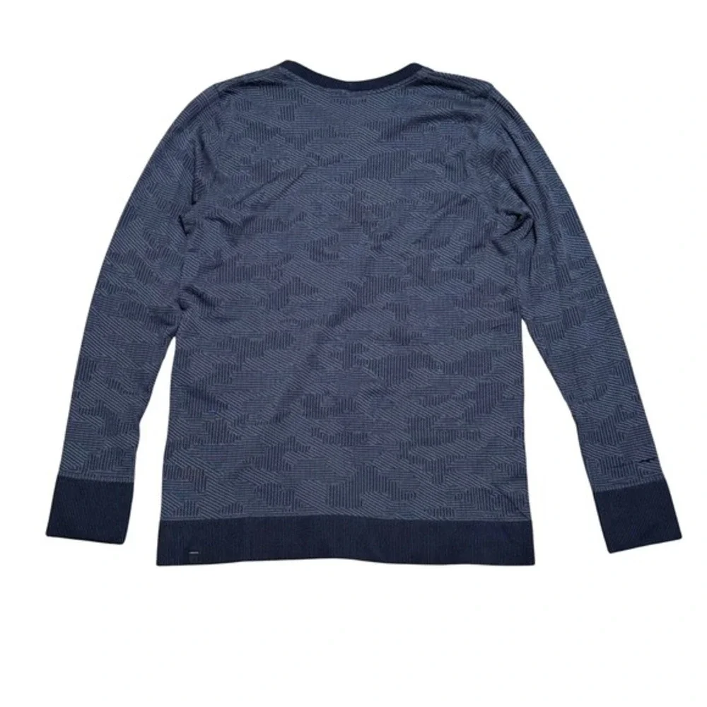 Lululemon Gray Camo Asphalt Swiftly Breathe Top Long‎ Sleeve Small-Flawed